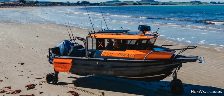 StabiX 250: Новозеландский катер-амфибия, который превращается в полноценный внедорожный кемпер